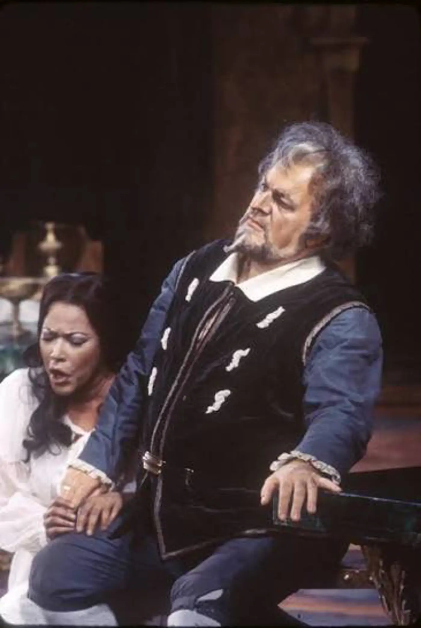 Pavarotti and Louis in Rigoletto at the Metropolitan Opera
